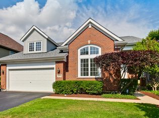 2093 Inverness Dr, Vernon Hills, IL
