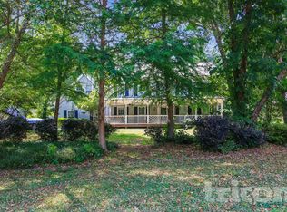 3321 Manchester Dr SW, Lilburn, GA 30047