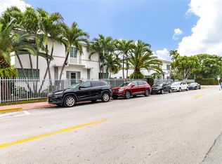 930 10th St APT 2, Miami Beach, FL 33139