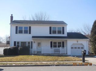 413 Mamie Dr, Brick, NJ 08723