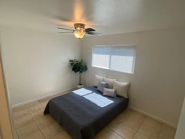 1351 E Oak Ave — Photo 11