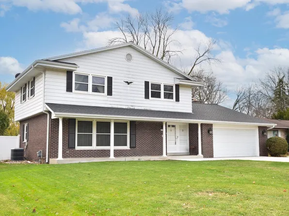 10113 W Ruby AVENUE, Wauwatosa, WI 53225