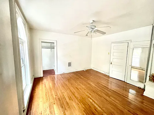 Rented by Pear NYC LLC | media 33