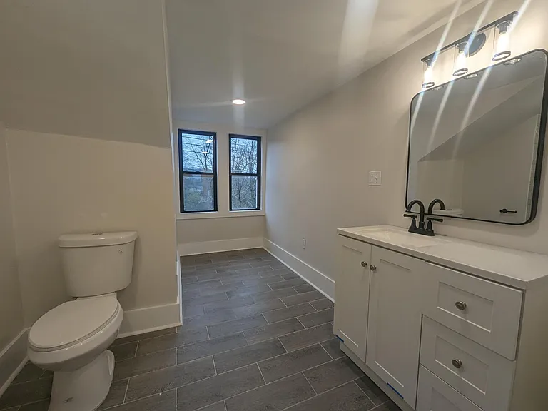 5229 Stanton Ave — Photo 11