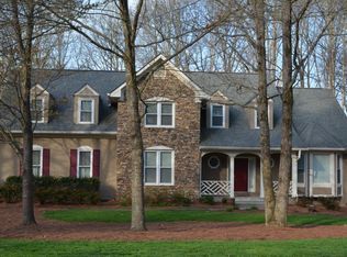 5190 Overbend Trl, Suwanee, GA 30024