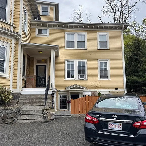 78 Pleasant St #9 — Photo 7