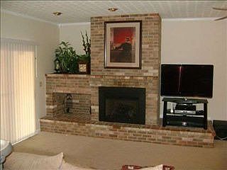 3rd image of 85 Belmont Dr