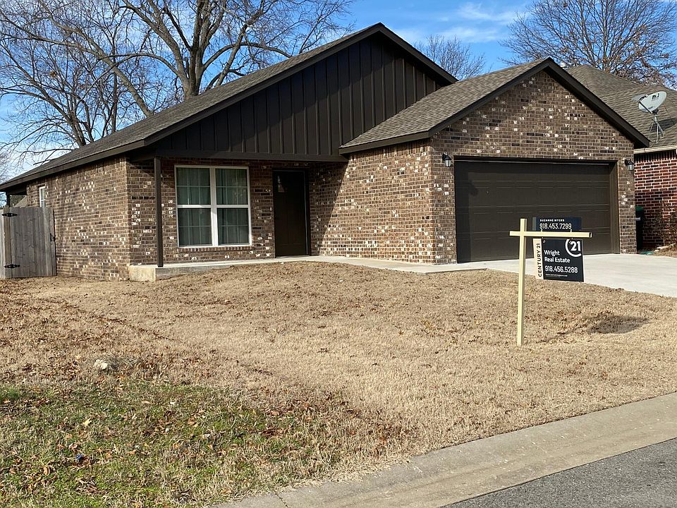1st image of 1241 W Lisa Ann Dr