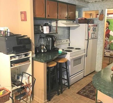 3rd image of 21921 River Oaks Dr APT D6