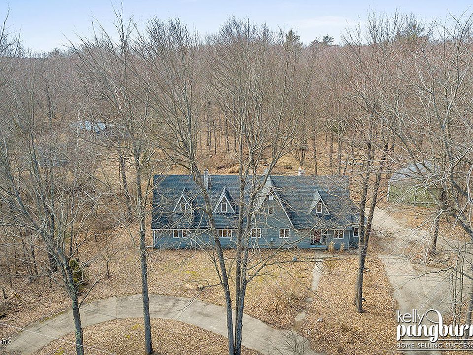 1st image of 6933 S Pine Ave