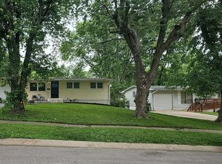 315 N Geronimo Dr, Independence, MO 64056