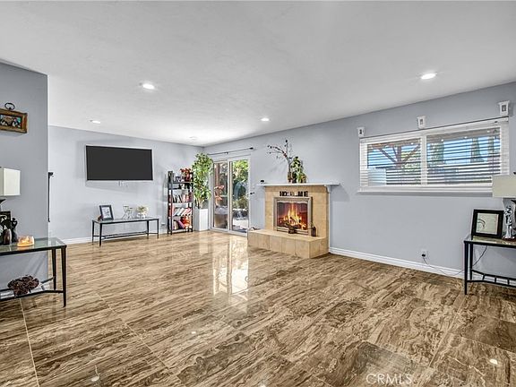 5th image of 4063 Gertrude St