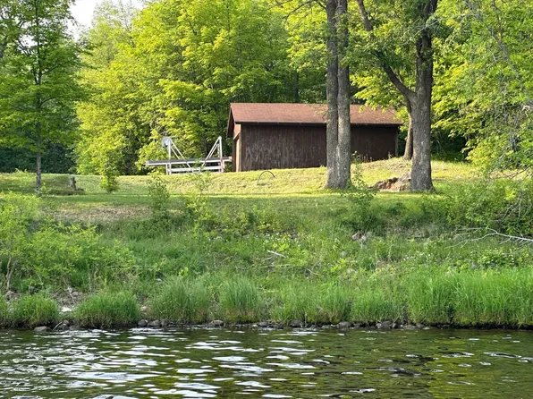 52938 210th Pl, McGregor, MN 55760