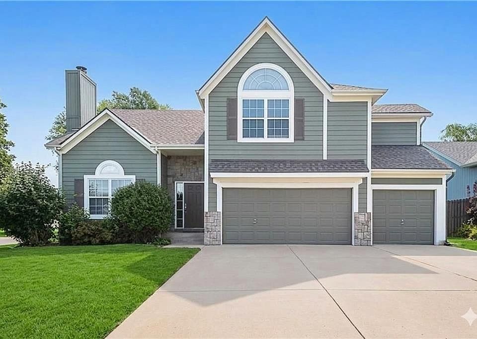1st image of 502 Santa Fe Ct