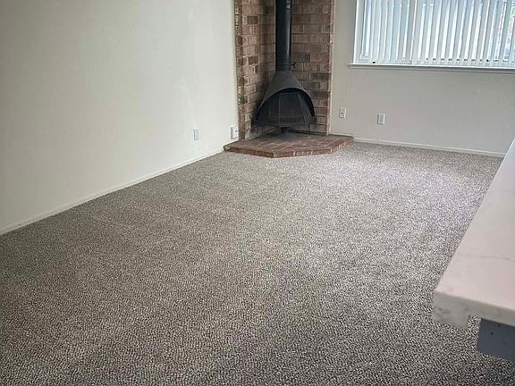 3rd image of 9067 Folsom Blvd #4