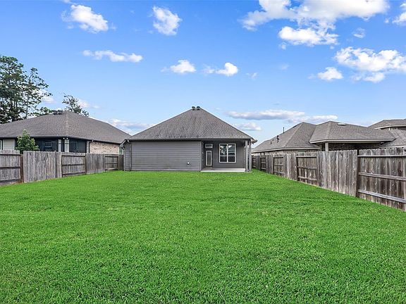 3rd image of 3043 Stonebriar Ct