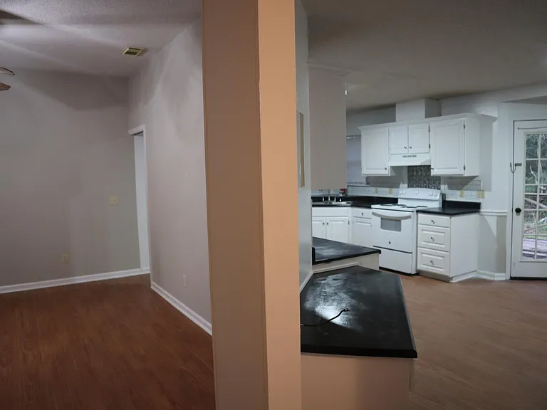 314 Zetterower Rd — Photo 16