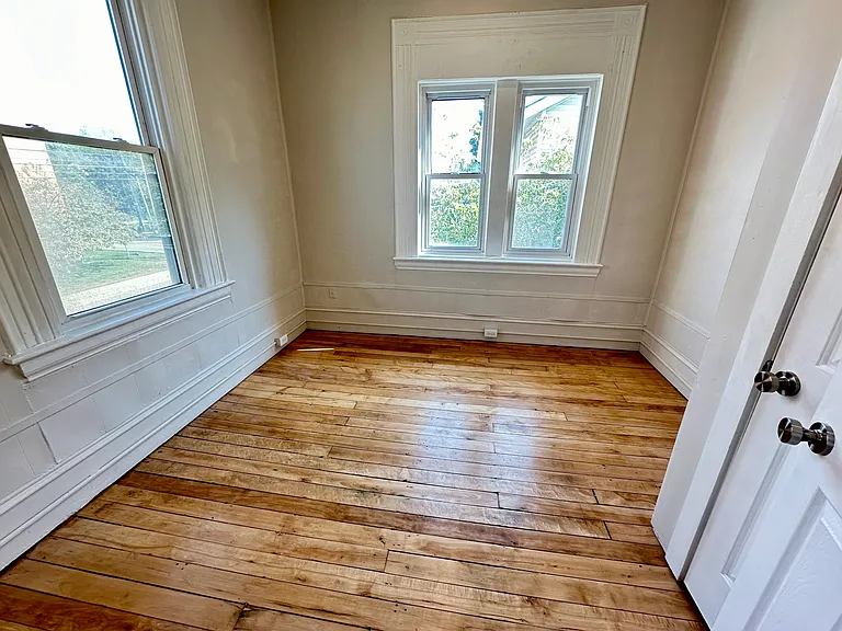 26 E Spring St #D — Photo 7