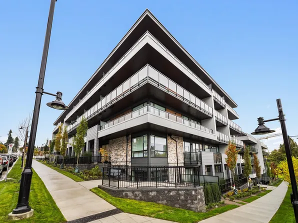 600 Rochester Ave #609, Coquitlam, BC V3K 2X3