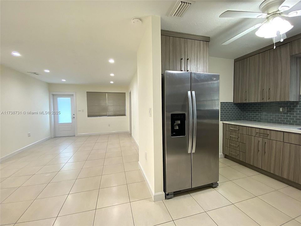 6489 Pierce St, Hollywood, FL 33024 | Zillow