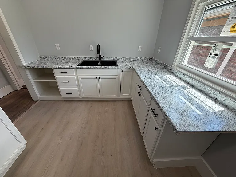 3284 Northwestern St #2 — Photo 9