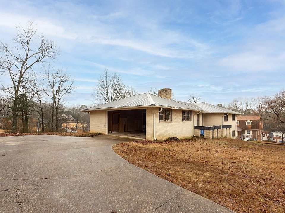 1000 Cherokee Trl, Anniston, AL 36206 Zillow