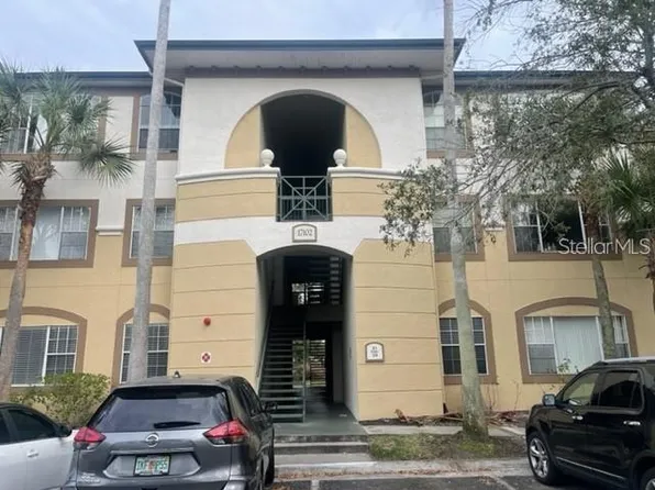 17102 Carrington Park Dr APT 322, Tampa, FL 33647