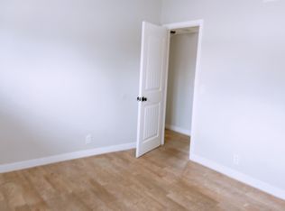 1042 N Verde Ave APT C, Rialto, CA 92376