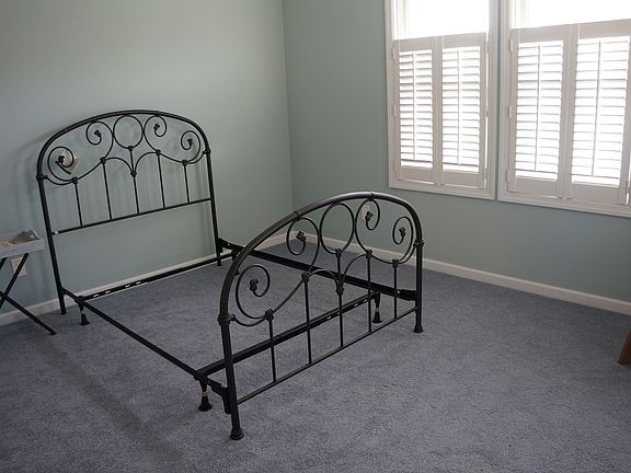 4th image of 13 Meadow Way