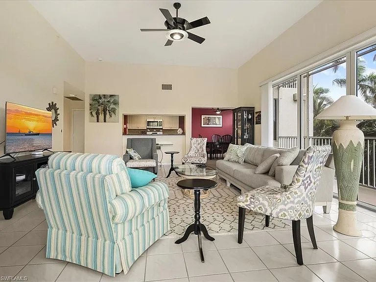 5550 Heron Point Dr #105 — Photo 3