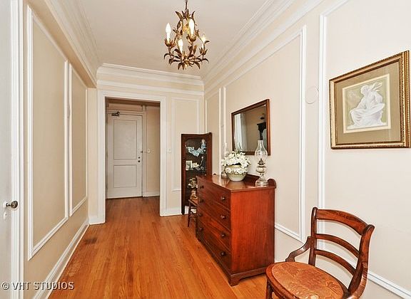 2nd image of 5000 N Marine Dr #1B