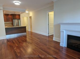 660 Sheppard Ave E #310B, Toronto, ON M2K 3E5