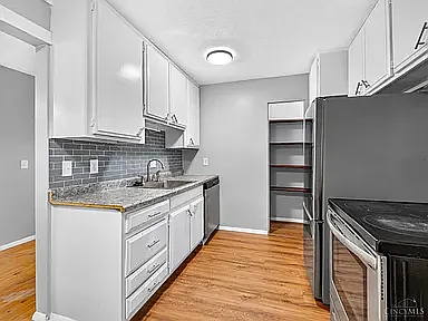 2432 Bracebridge Dr — Photo 4