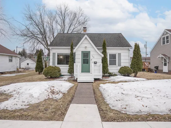 712 Lincoln St, Superior, WI 54880