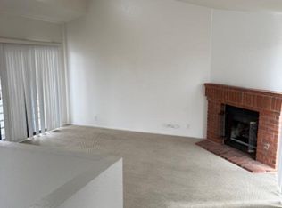 600 1st St APT 2, Hermosa Beach, CA 90254