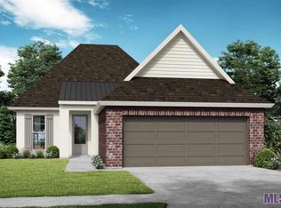 10510 Highland Lakes Dr, Denham Springs, LA 70726