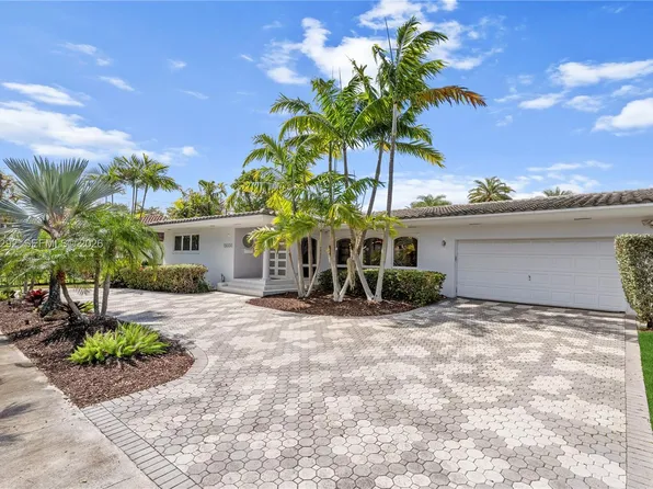 13000 Arch Creek Ter, North Miami, FL 33181