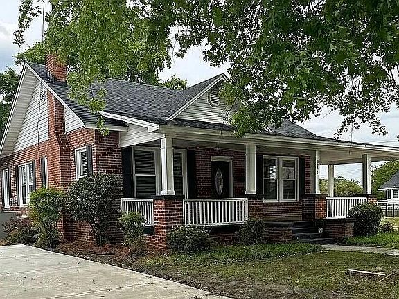 2nd image of 3902 W Wilson Street