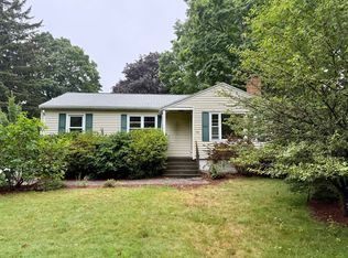 36 Lake St, Shrewsbury, MA 01545