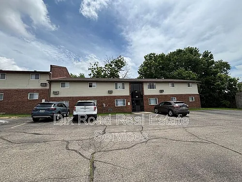 739 Trumbull St #15 Photo 1