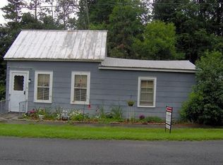 5 School St, Nelliston, NY 13410