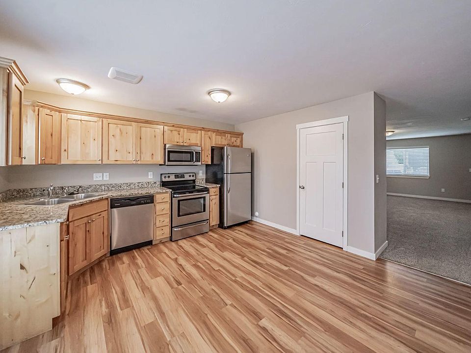 Meadowcreek Townhomes 3300 Blaze Dr Idaho Falls ID Zillow