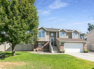 786 N 625 W, Clearfield, UT 84015