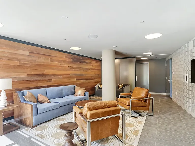 180 Myrtle Ave #5T — Photo 12