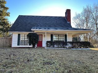 812 Strawberry Pointe, Madison, MS 39110