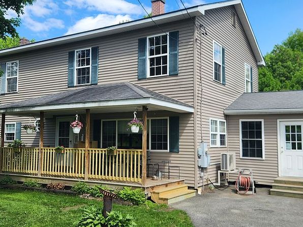 6 Hurds Corner Rd
