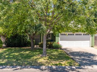 2112 Surrey Rd, Sacramento, CA 95815