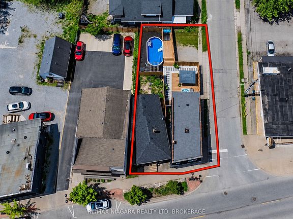 2nd image of 6043 Main St