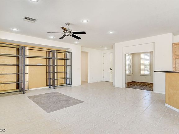 4th image of 4227 Bella Cascada St