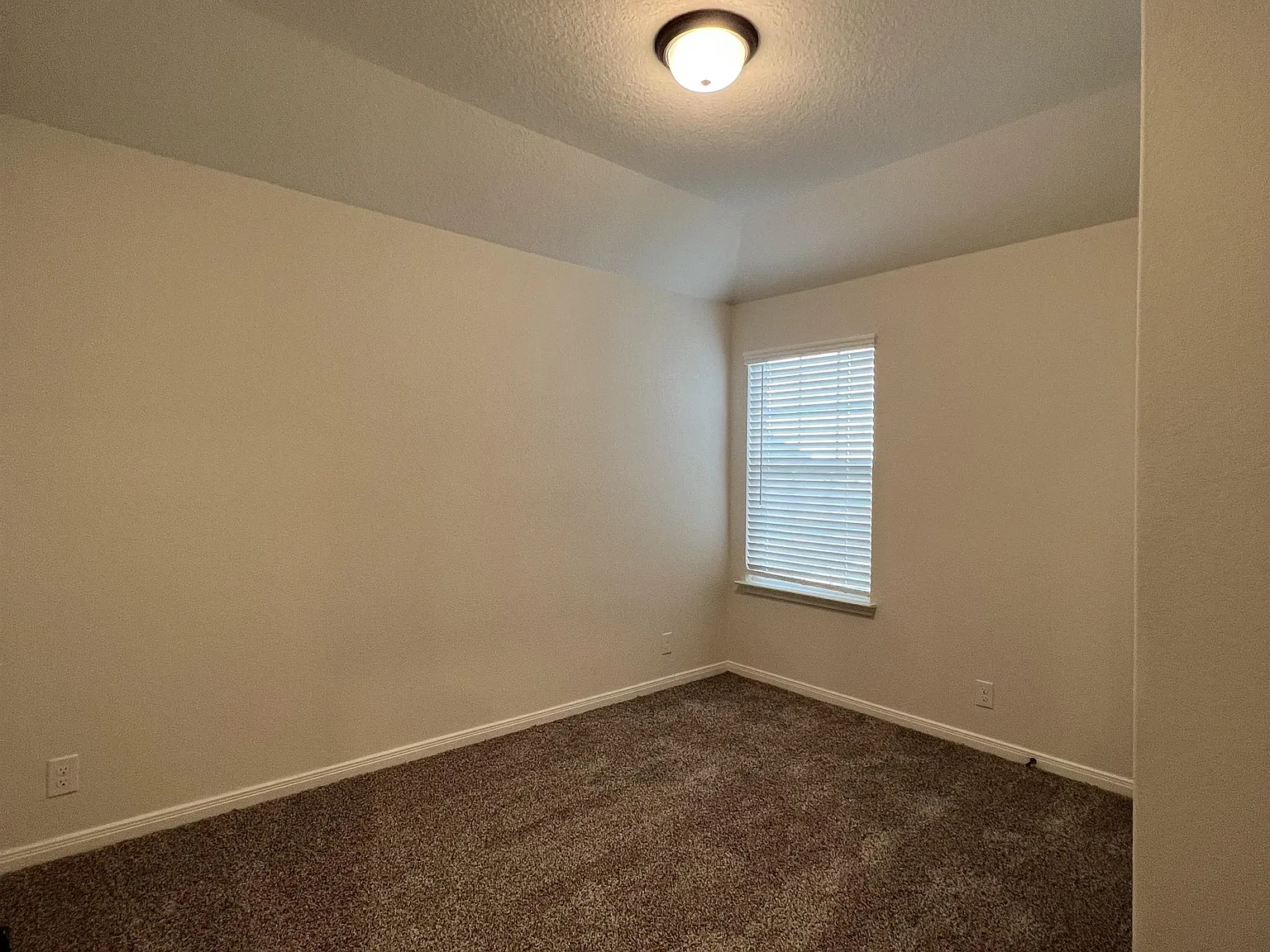 7610 Gramercy Way - 101 — Photo 3